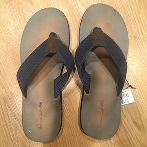 American Eagle Men’s Flip Flops